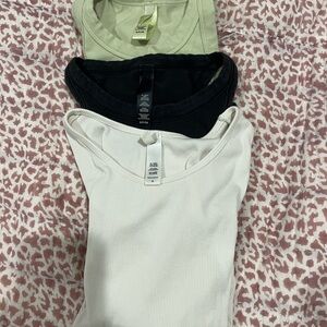 3 pack SKIMS basic ribbed tank tops